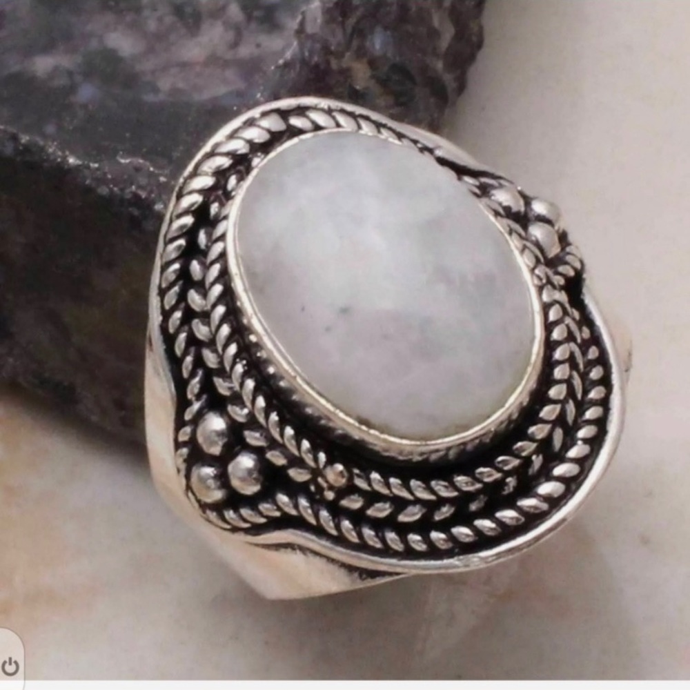 Sterling Silver Moonstone Ring Size 7 NEW